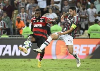 Com um a menos, Fluminense segura empate com Flamengo no Maracanã