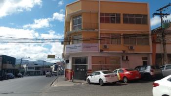 Prédio que abriga o setor de tributos foi evacuado após alarme falso de desmoronamento