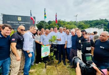 Secretaria de Meio Ambiente de Jitaúna distribuiu 3.500 mudas de Cacau e essências florestais a agricultores