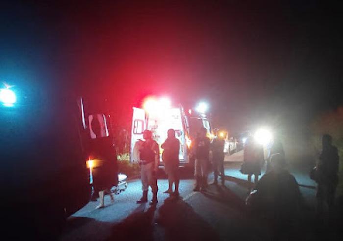 Adolescentes ficam feridos em acidente com moto entre Itagibá e Dário Meira