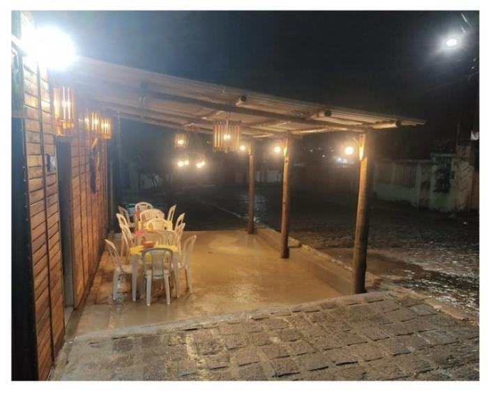 Dono de hamburgueria se diz perseguido pelo Secretario de Infraestrutura de Jequie Dono de hamburgueria se diz perseguido pelo Secretario de Infraestrutura de Jequie