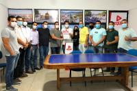 Prefeito Zé Coca assina ordem de serviço para construção de 15 novas praças em Jequié