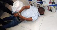 Homem se esconde em shopping para tentar roubar mais de 40 celulares na Bahia
